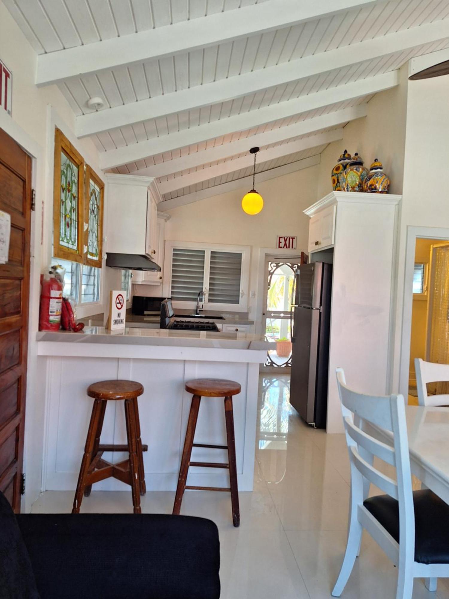 Caye Caulker Boutique Guesthouse Exterior photo